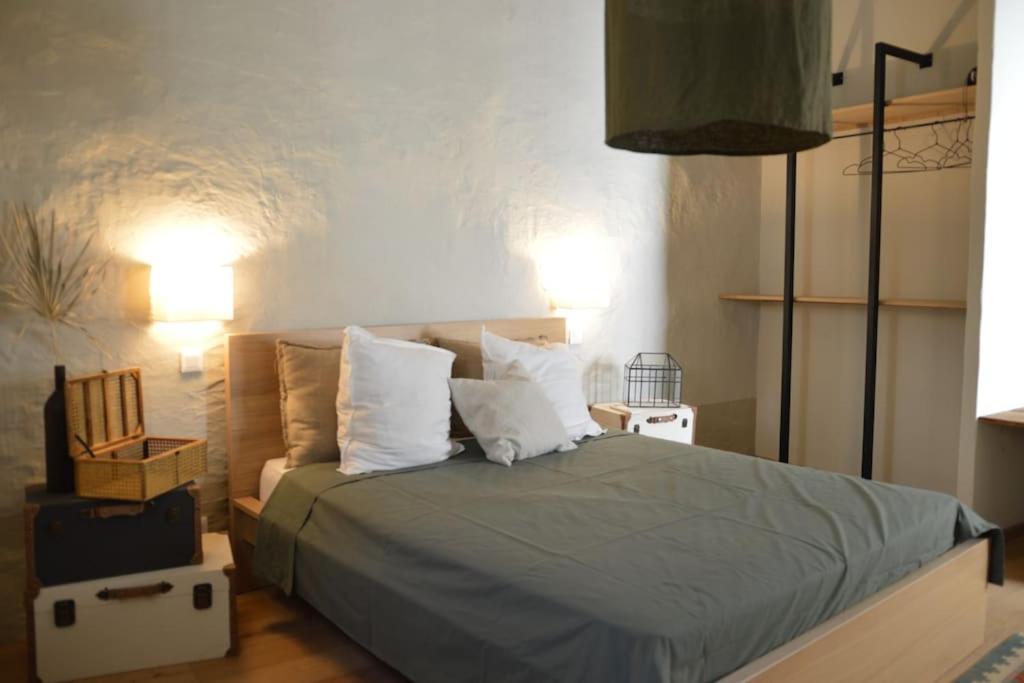 La Loge Familiale: 110M2, Place Rose Goudard, Ac LʼIsle-sur-la-Sorgue Extérieur photo
